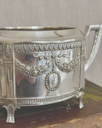 The Gustavian Cream & Sugar Set – Hallbergs GAB