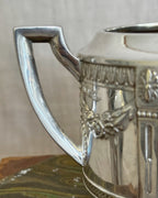 The Gustavian Cream & Sugar Set – Hallbergs GAB