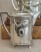 The Gustavian Cream & Sugar Set – Hallbergs GAB
