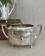 The Gustavian Cream & Sugar Set – Hallbergs GAB