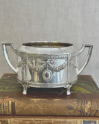 The Gustavian Cream & Sugar Set – Hallbergs GAB