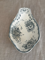 Antique Swedish ravier in teal transferware, the Anna pattern, seen from above on linen