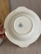 Underside of the Anna serving bowl with the Göteborgs Porslinsfabrik triangle mark