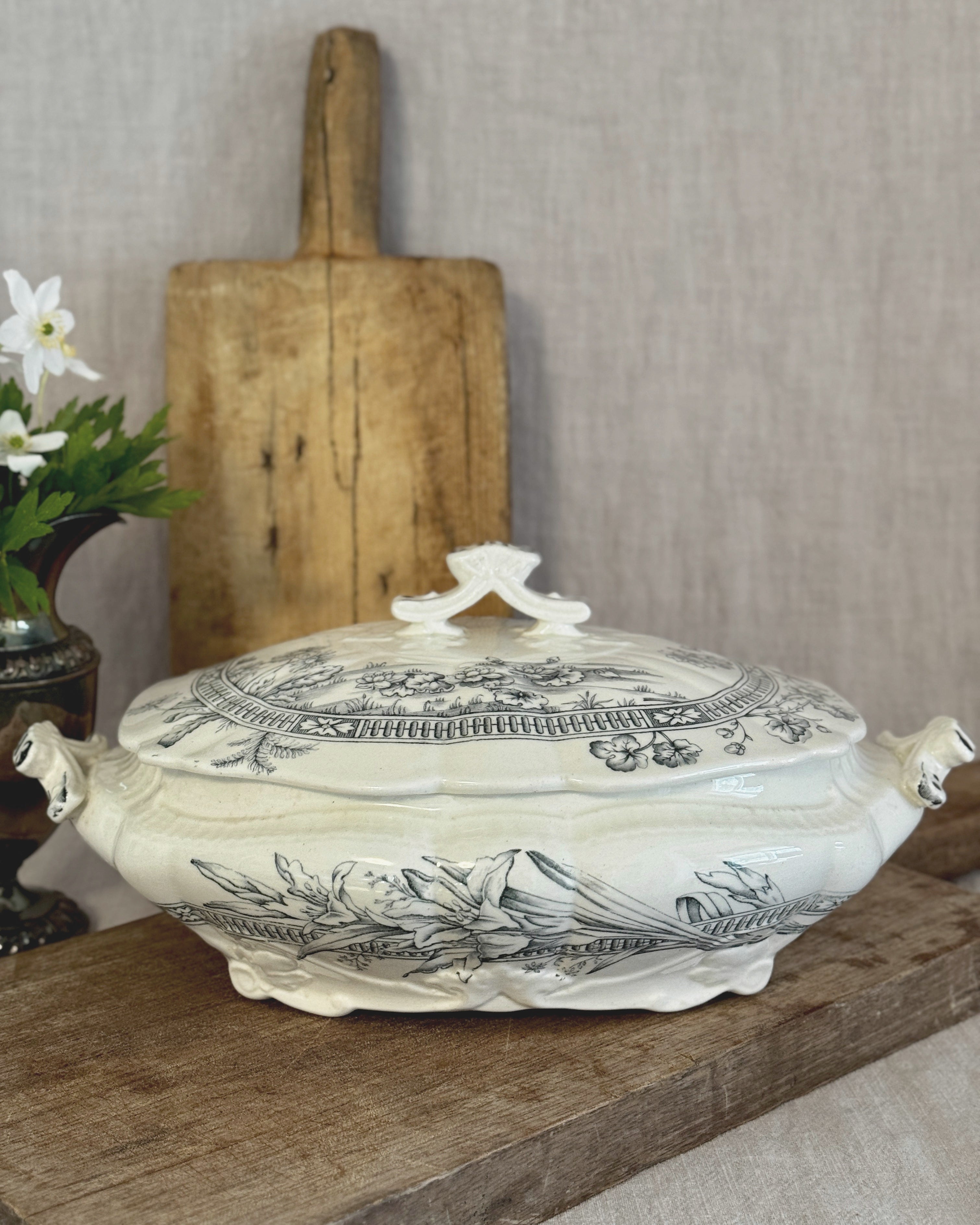 The Country Tureen