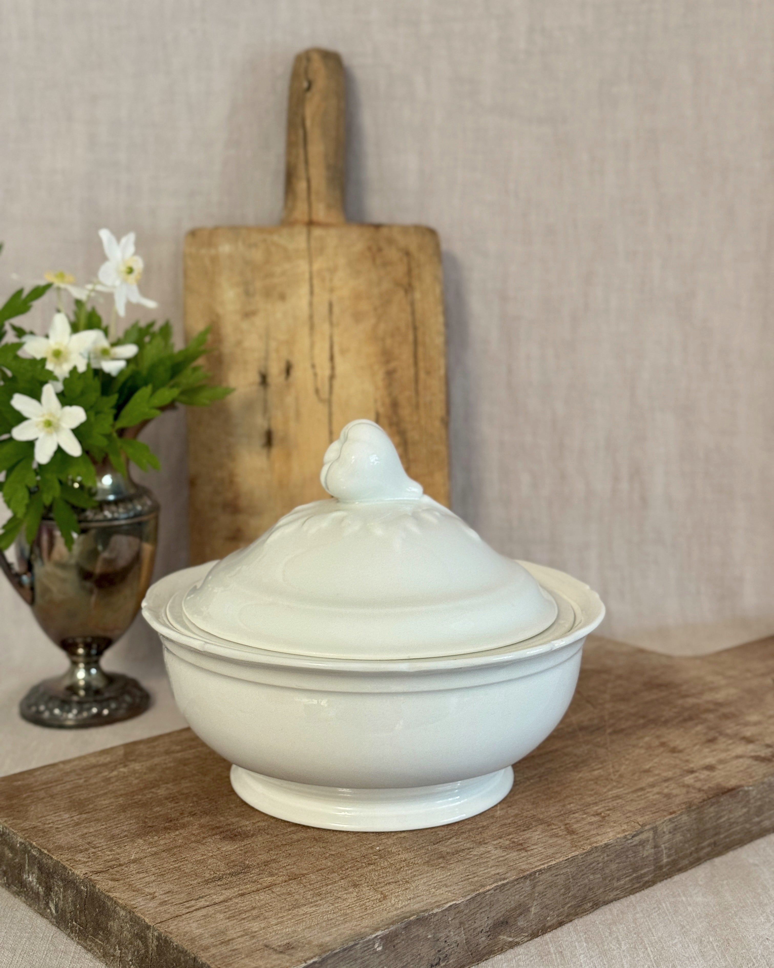 The Drainage Tureen