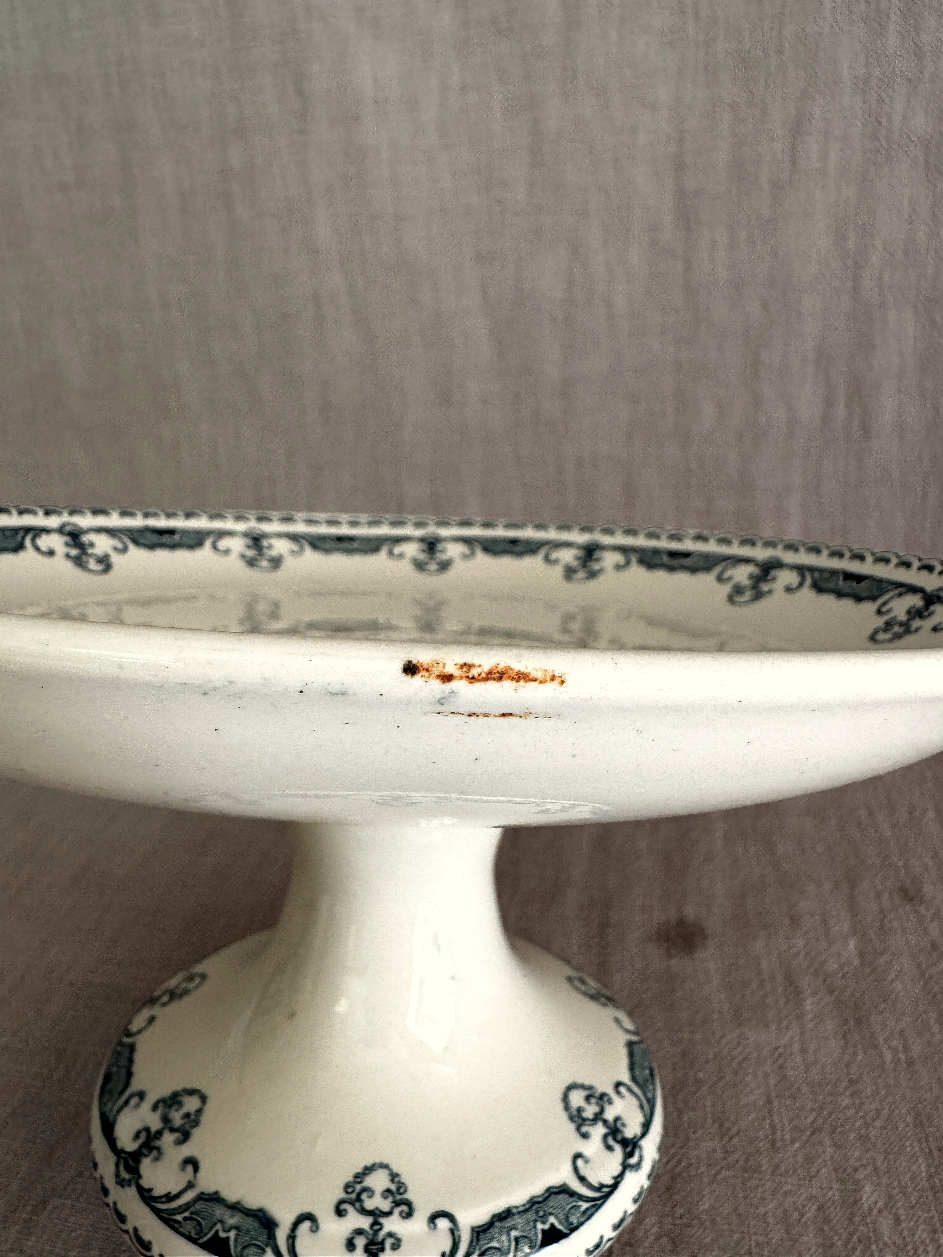 The Pompadour Compote