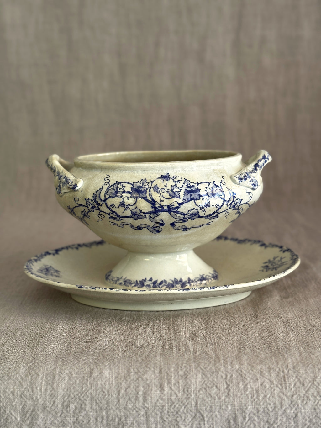 The Carpentras Saucière