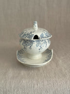 The Néva Sauce Tureen
