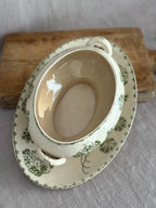 The Geranium Saucière
