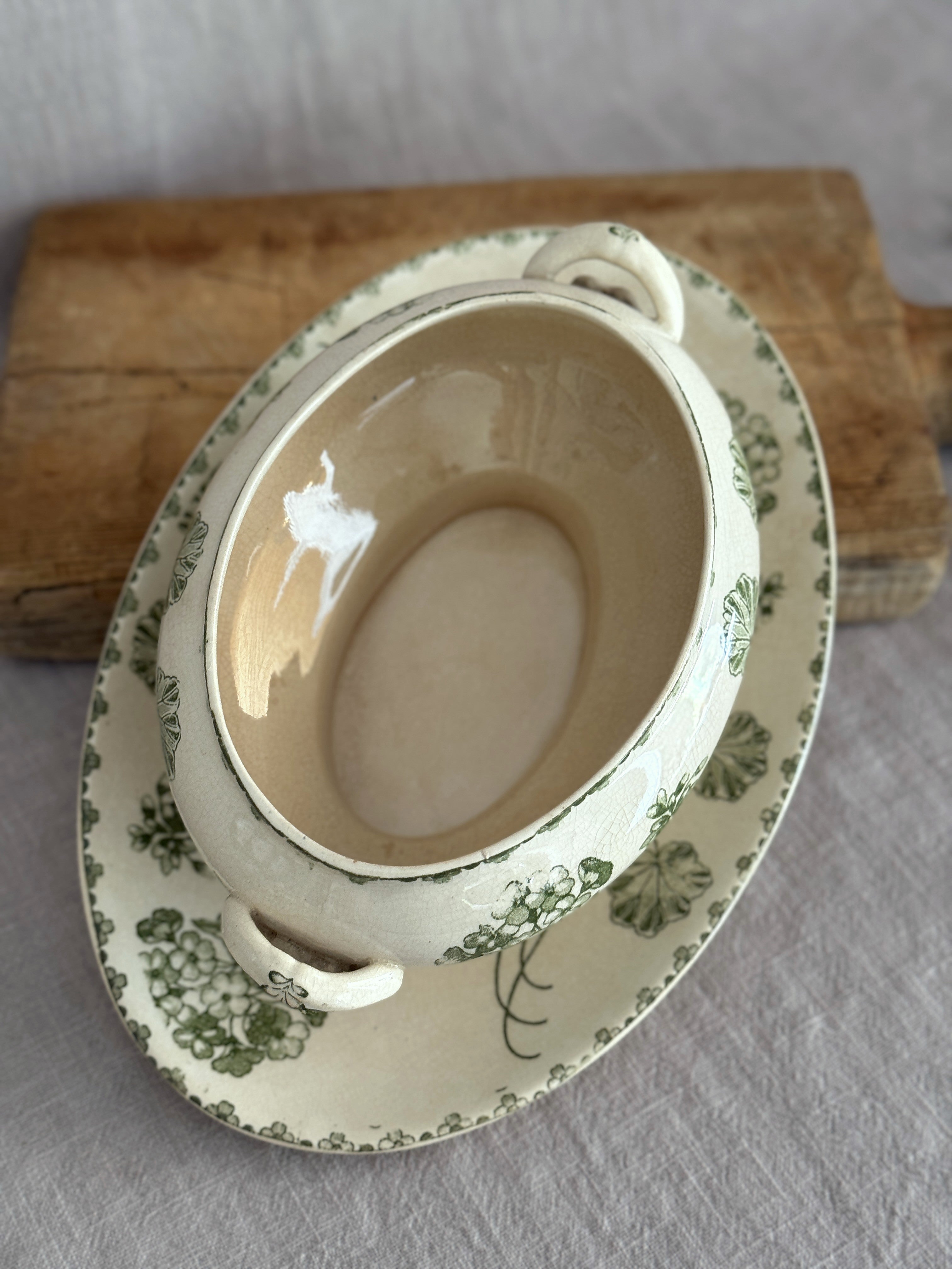 The Geranium Saucière