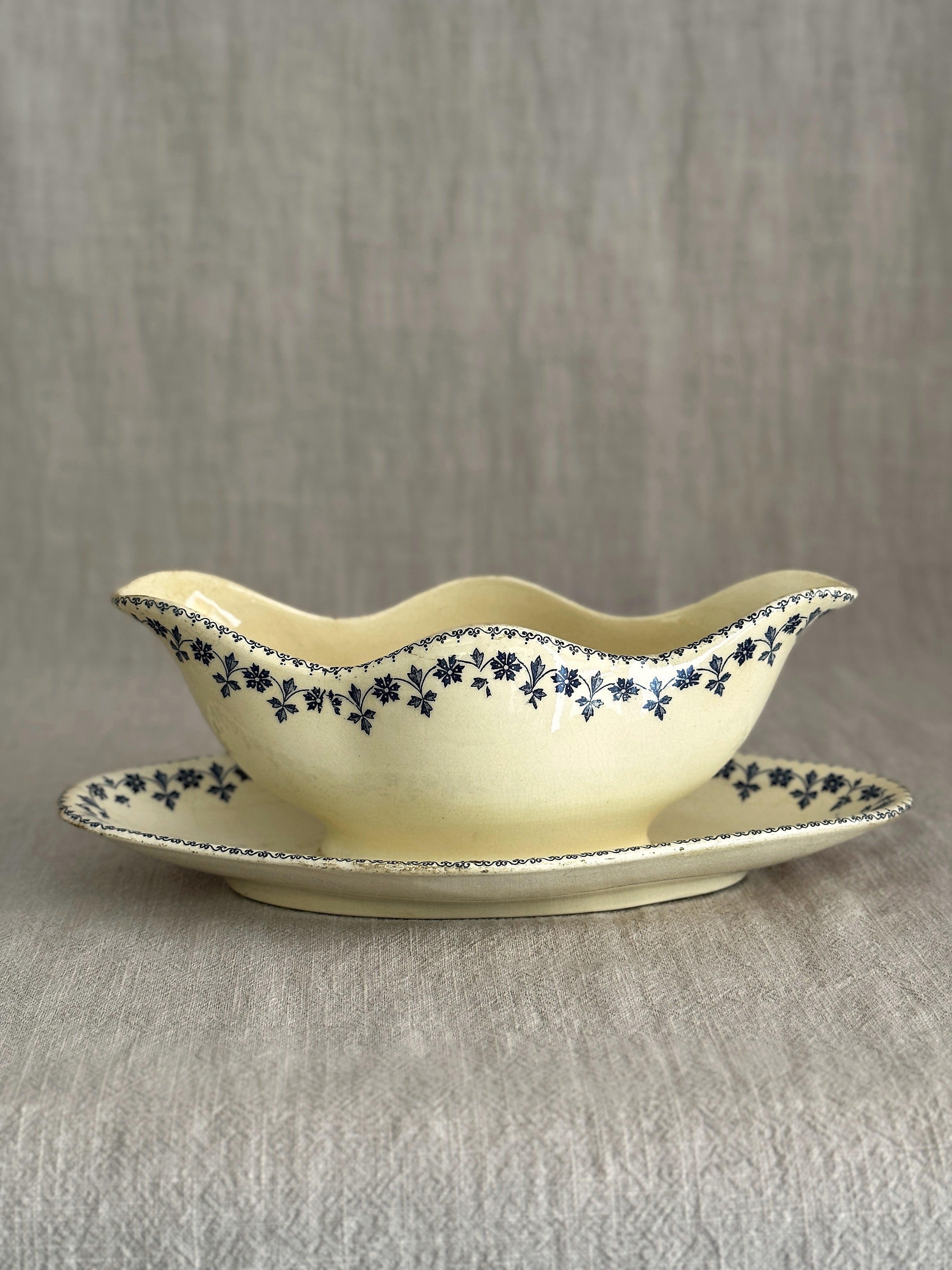 The Cornflower Saucière
