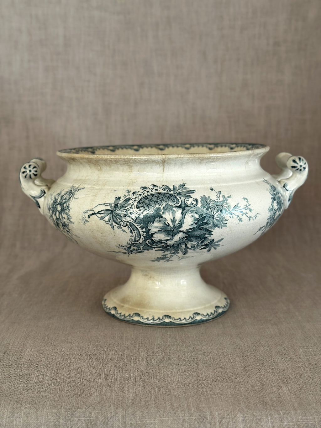 The Anna Tureen Base