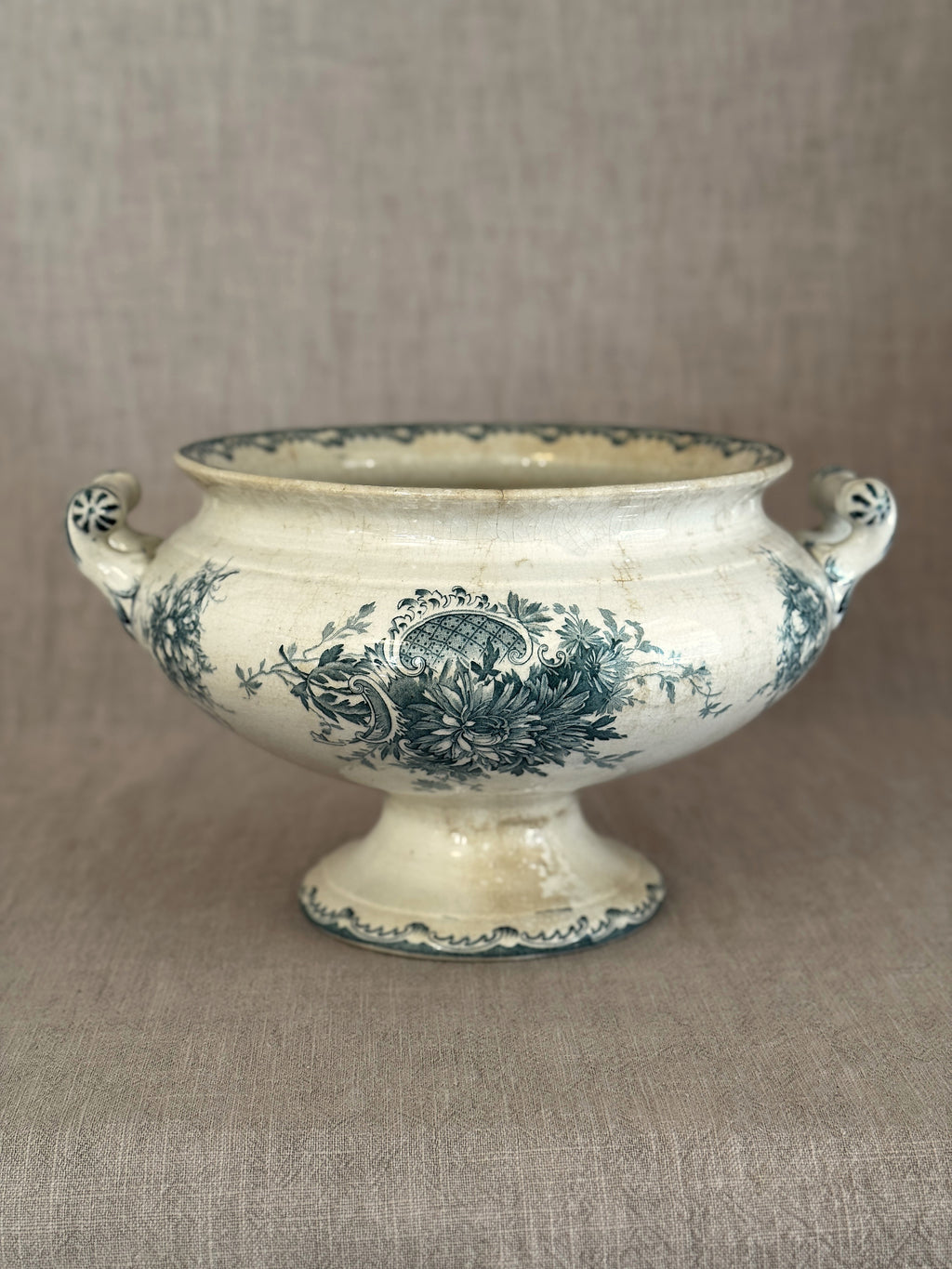 The Anna Tureen Base