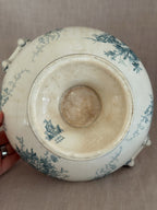The Anna Tureen Base