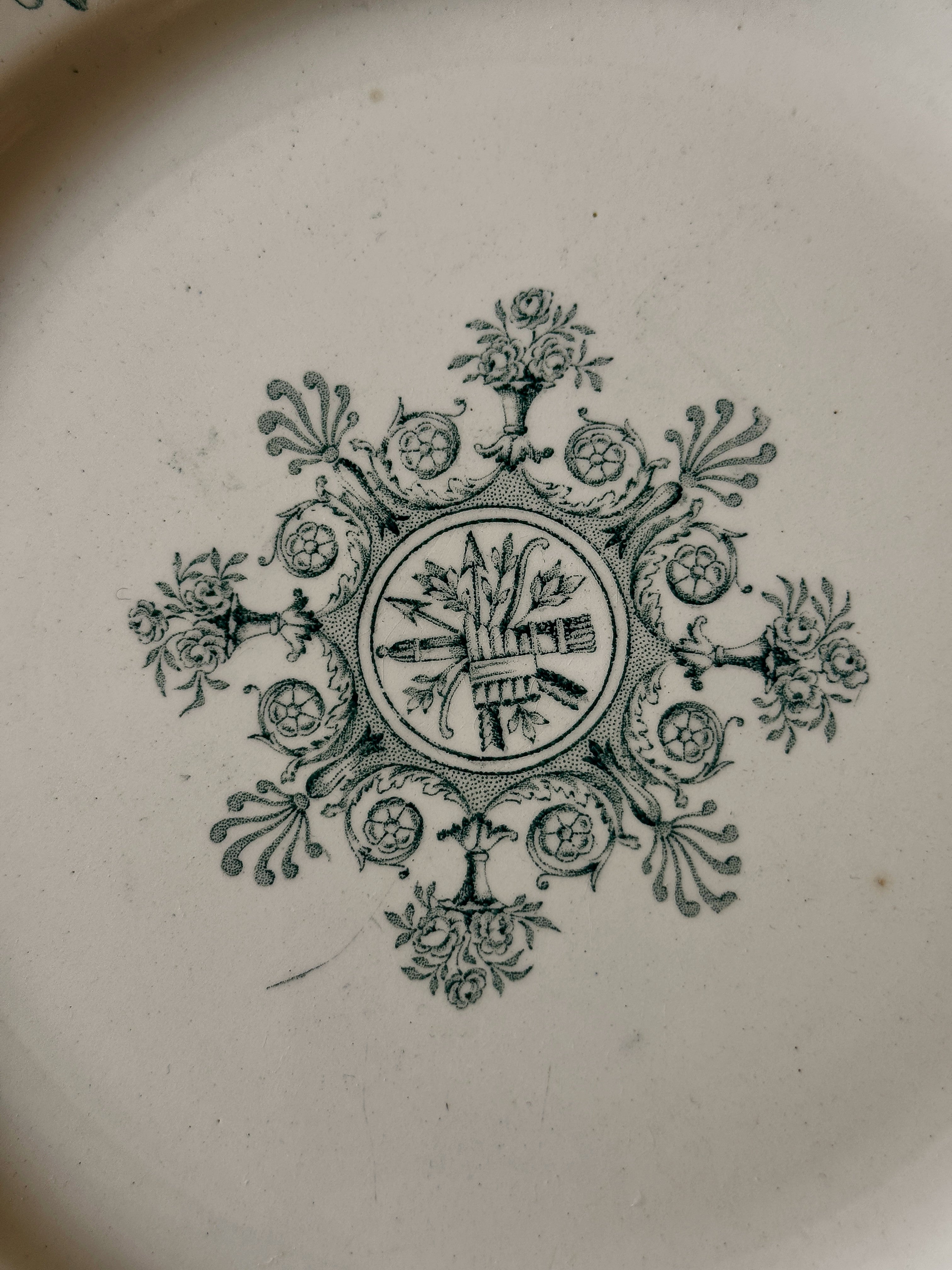 The Lunéville Swan Plates