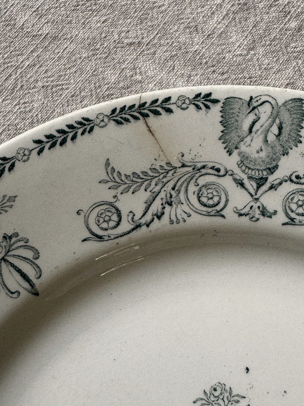 The Lunéville Swan Plates