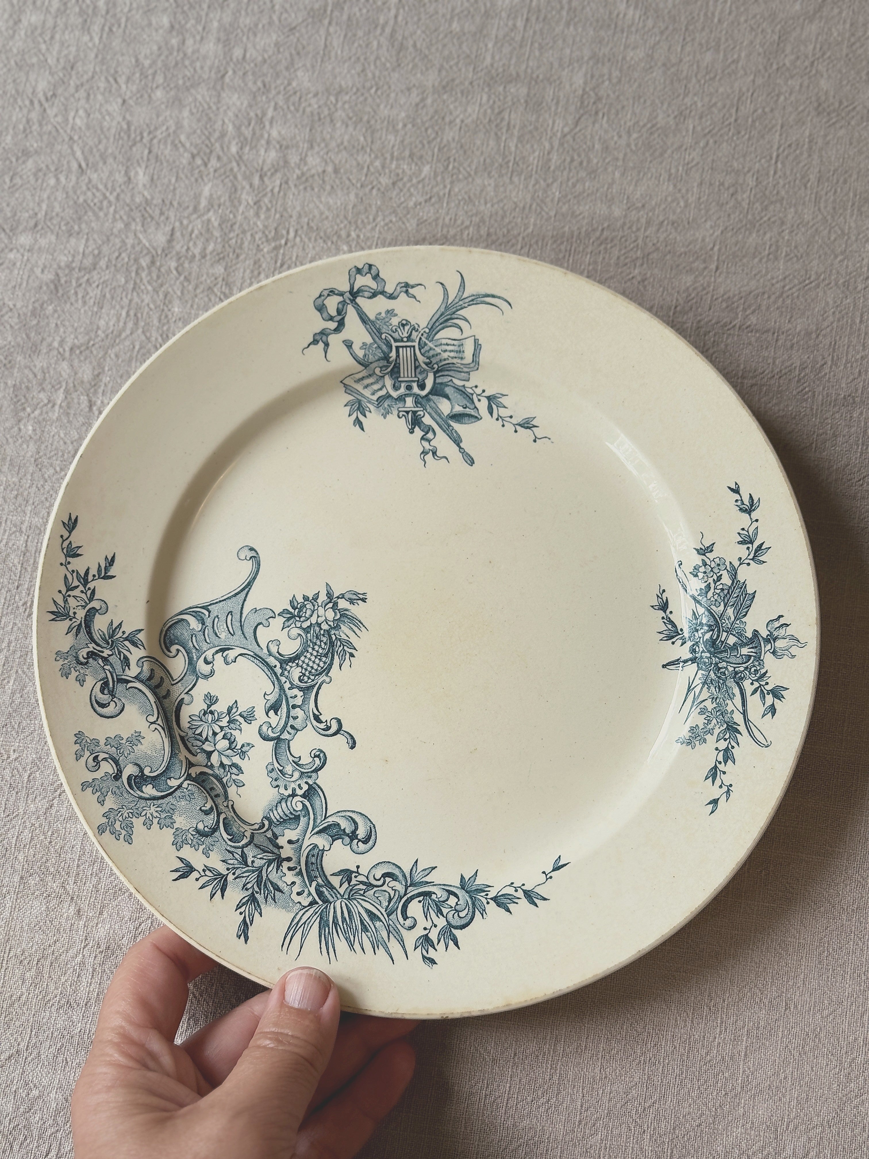 The Boch Music Plates