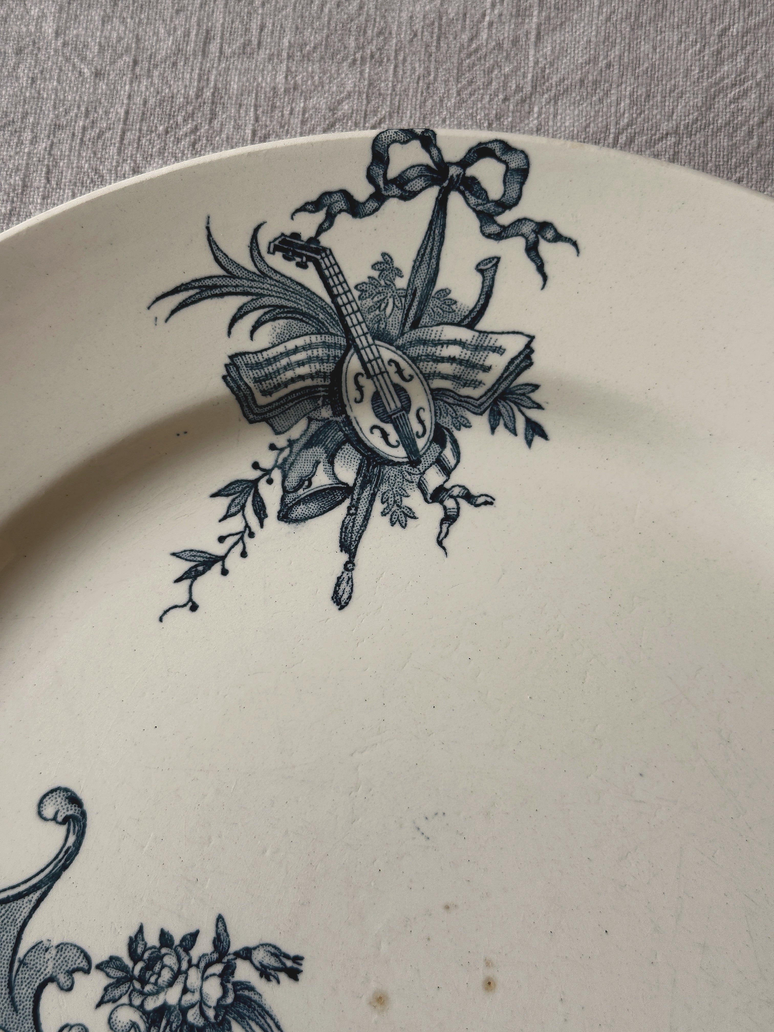 The Boch Music Plates