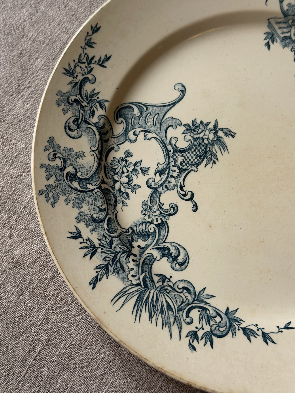 The Boch Music Plates