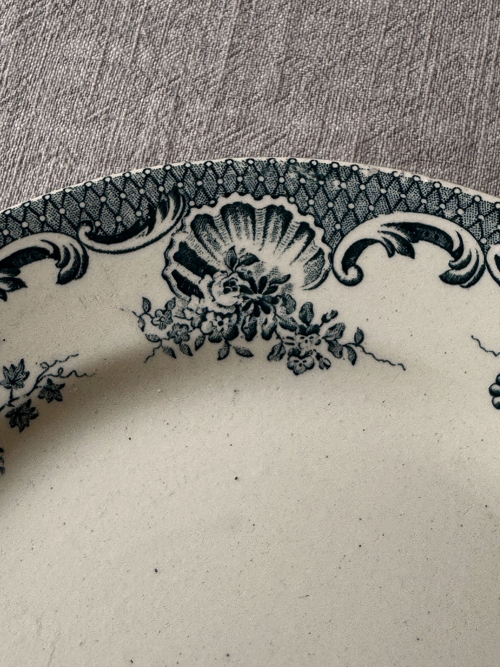 The Mismatched Blue Plates