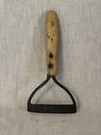 The Hand Chopper