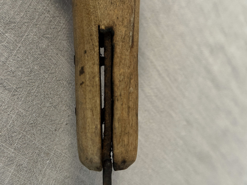 The Hand Chopper