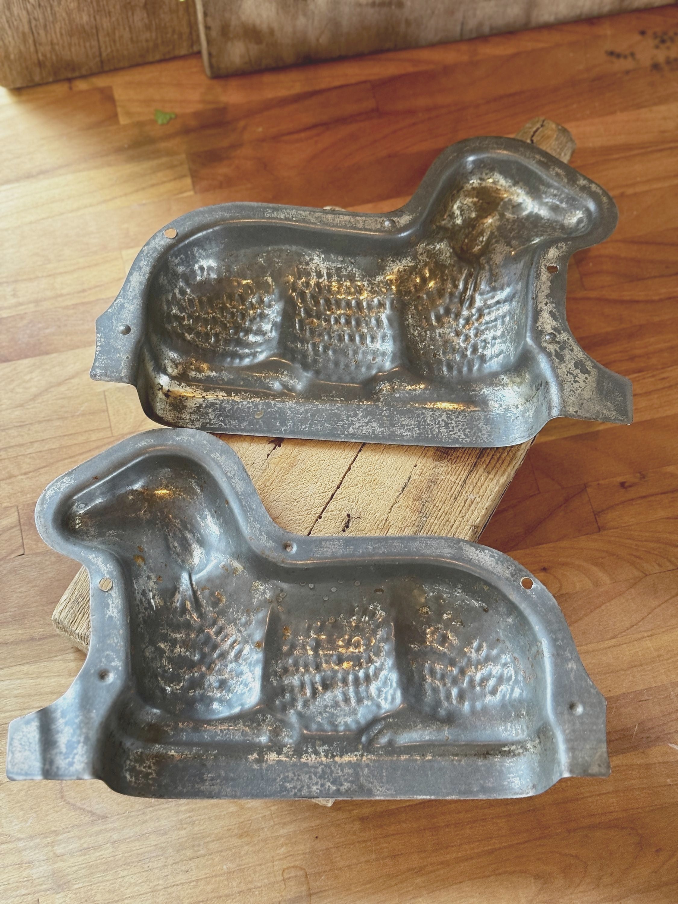 Vintage Lamb Chocolate Mold - back