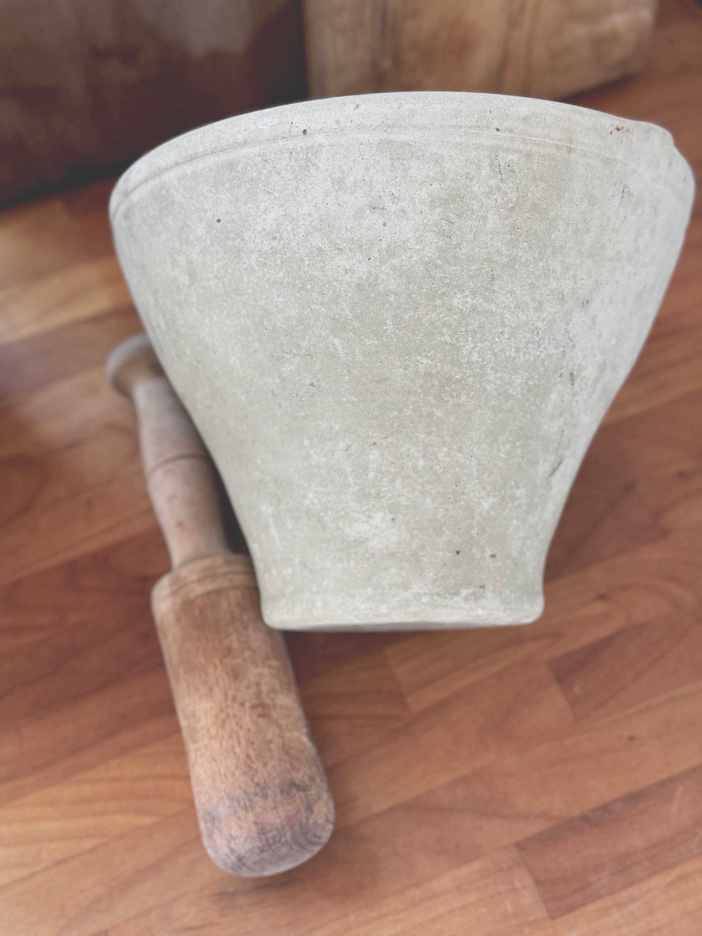 Spanish Stoneware Mortar KD1 - 4