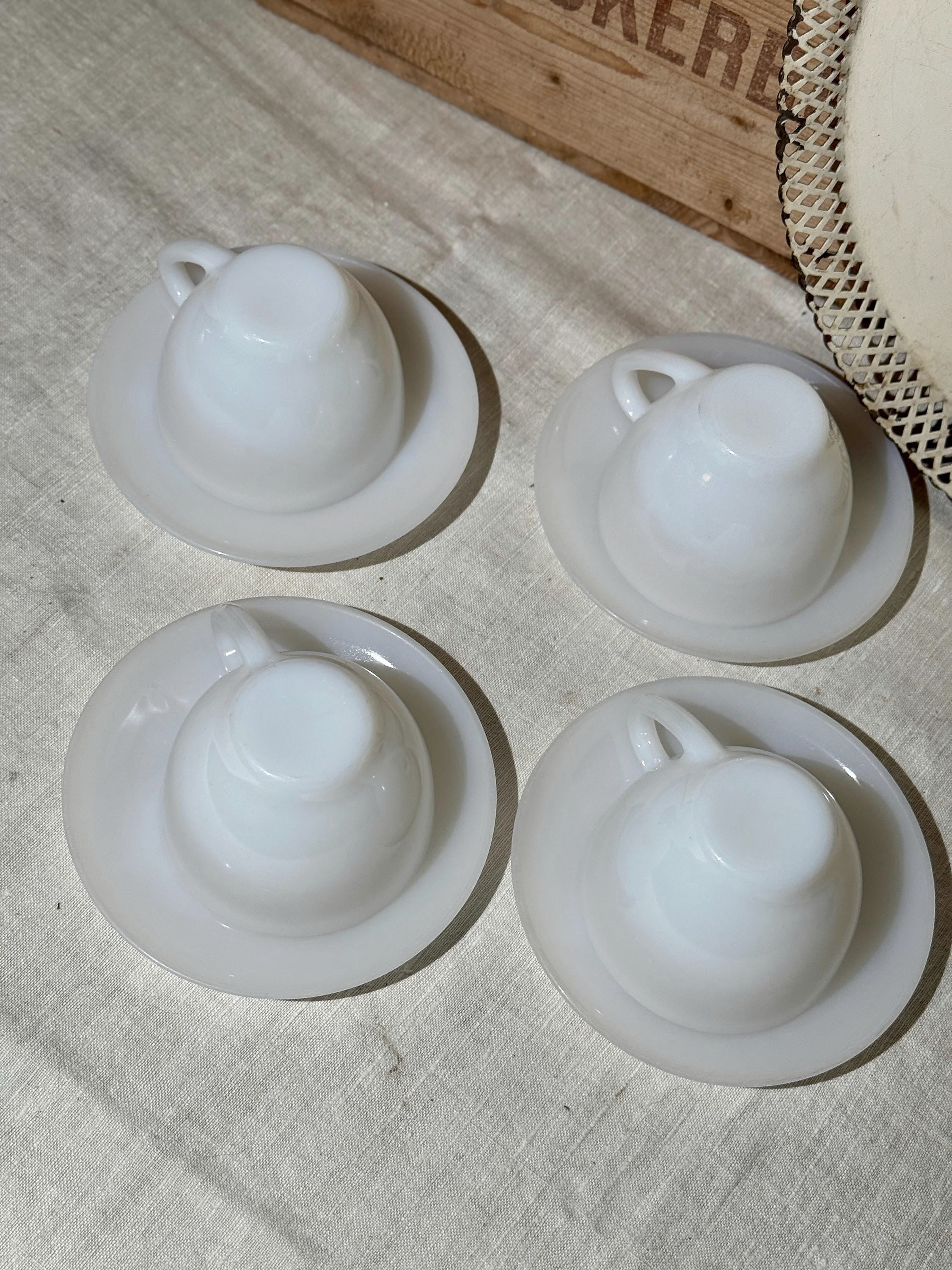 Minimalist Milk Glass Cups Set - 2